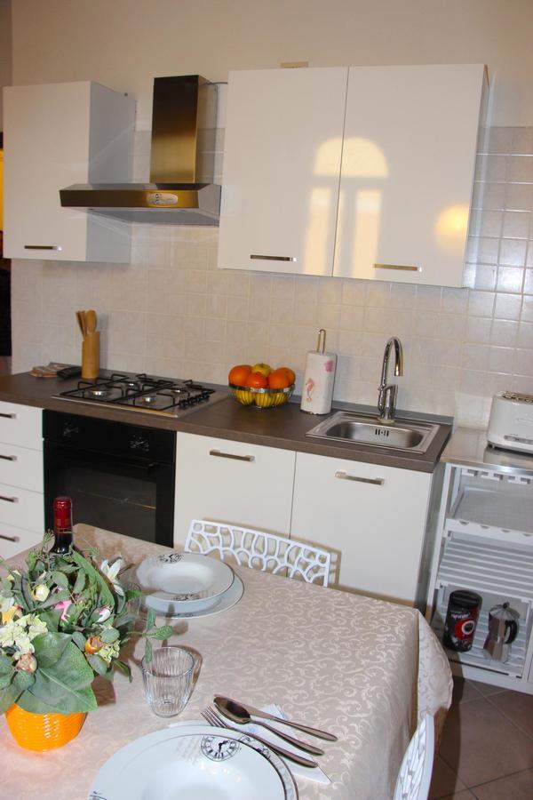 Casa Laila&Lisa - Immobiliare Azzurra Daire Bardolino Dış mekan fotoğraf